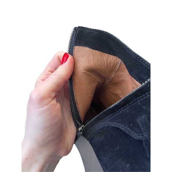 Frye Black Wedge Zip Up Ankle Boots size 8 M  Suede Cece - Picture 13 of 13